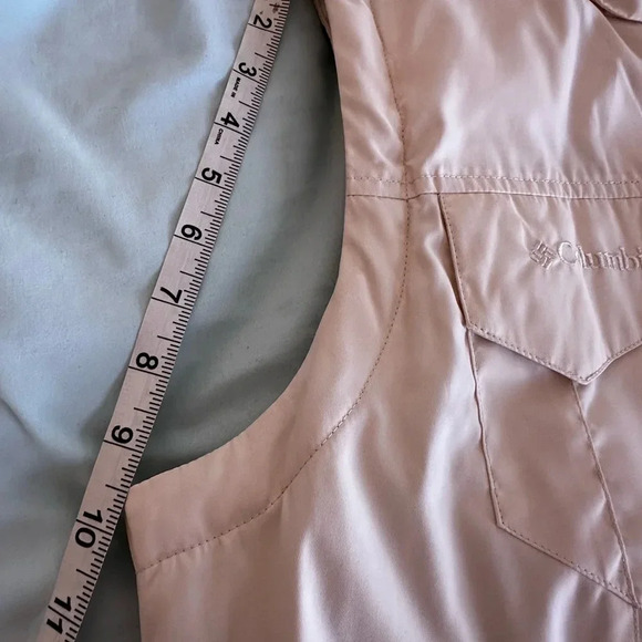 Columbia Down Feather Puffer Vest Women's Ivory Zip Pockets Outdoor. Sz: M. - Picture 6 of 13